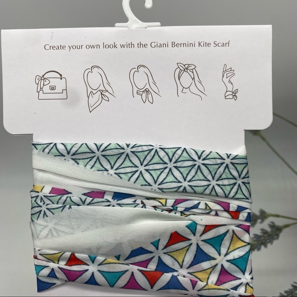 GIANI BERNINI
Geo-print Kite Scarf In Turq/aqua New - Picture 3 of 5